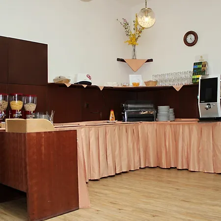 Meran 3* Prague