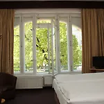 Meran براغ