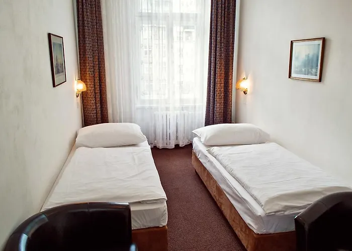 Meran Hotell 3*